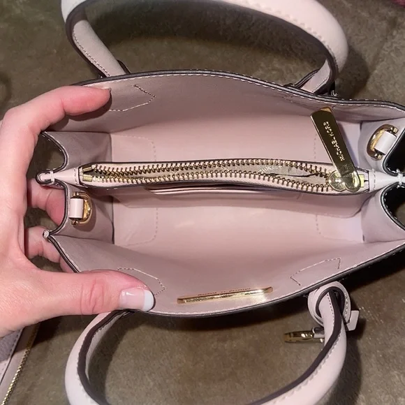 Michael Kors Satchel Purse with Wristlet Wallet - Picture 4 of 7